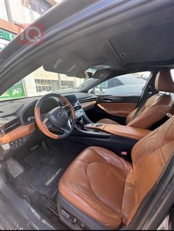 تۆیۆتا ئەڤەلۆن